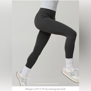 BNWT Offline by Aerie Real Me XTRA Hold Up! Lift Legging-XL Short